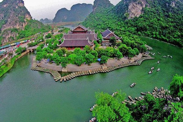 CỐ ĐÔ HOA LƯ - TRÀNG AN - HANG MÚA